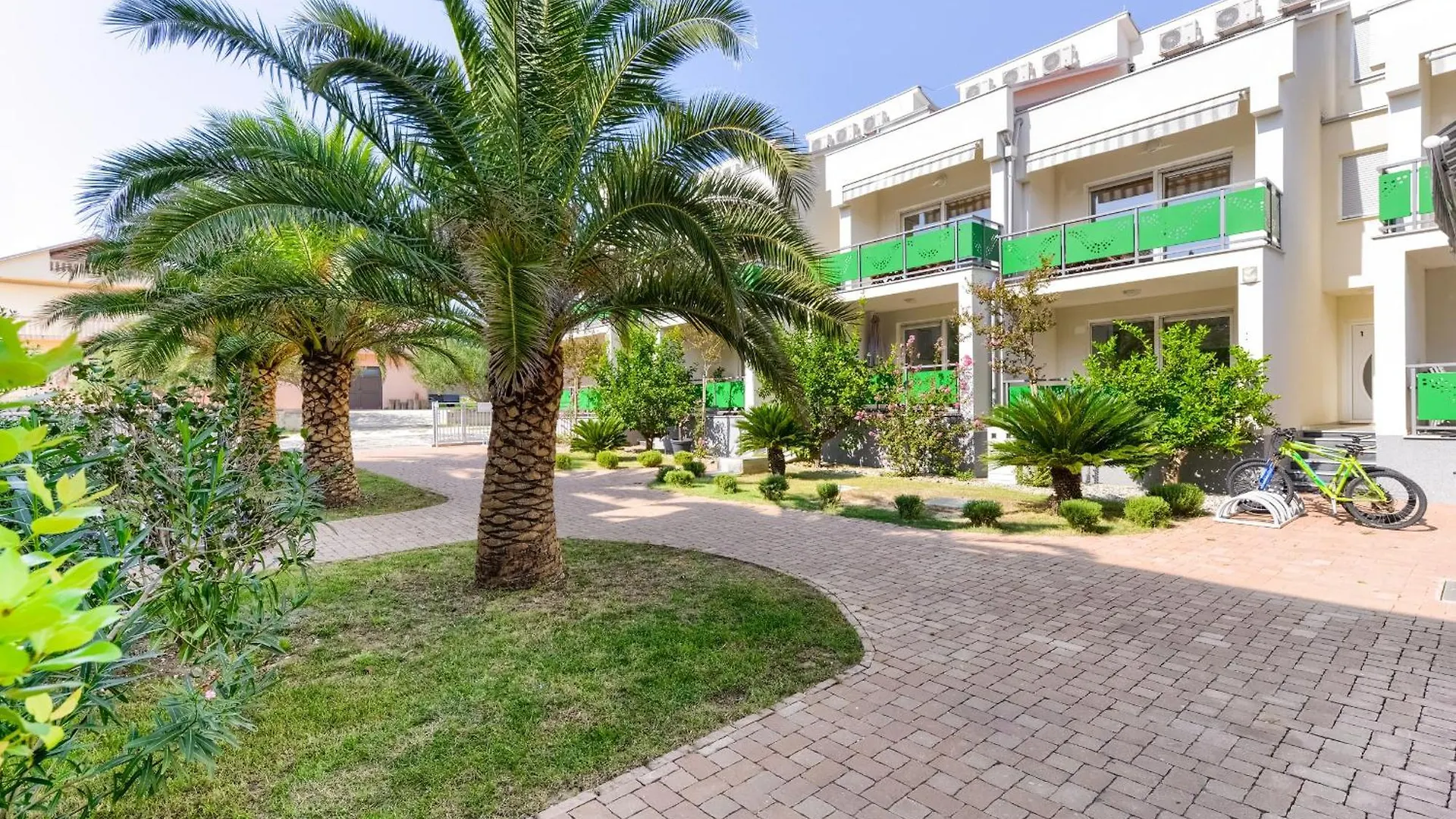 Batimat Apartments Ljubac  Croatia
