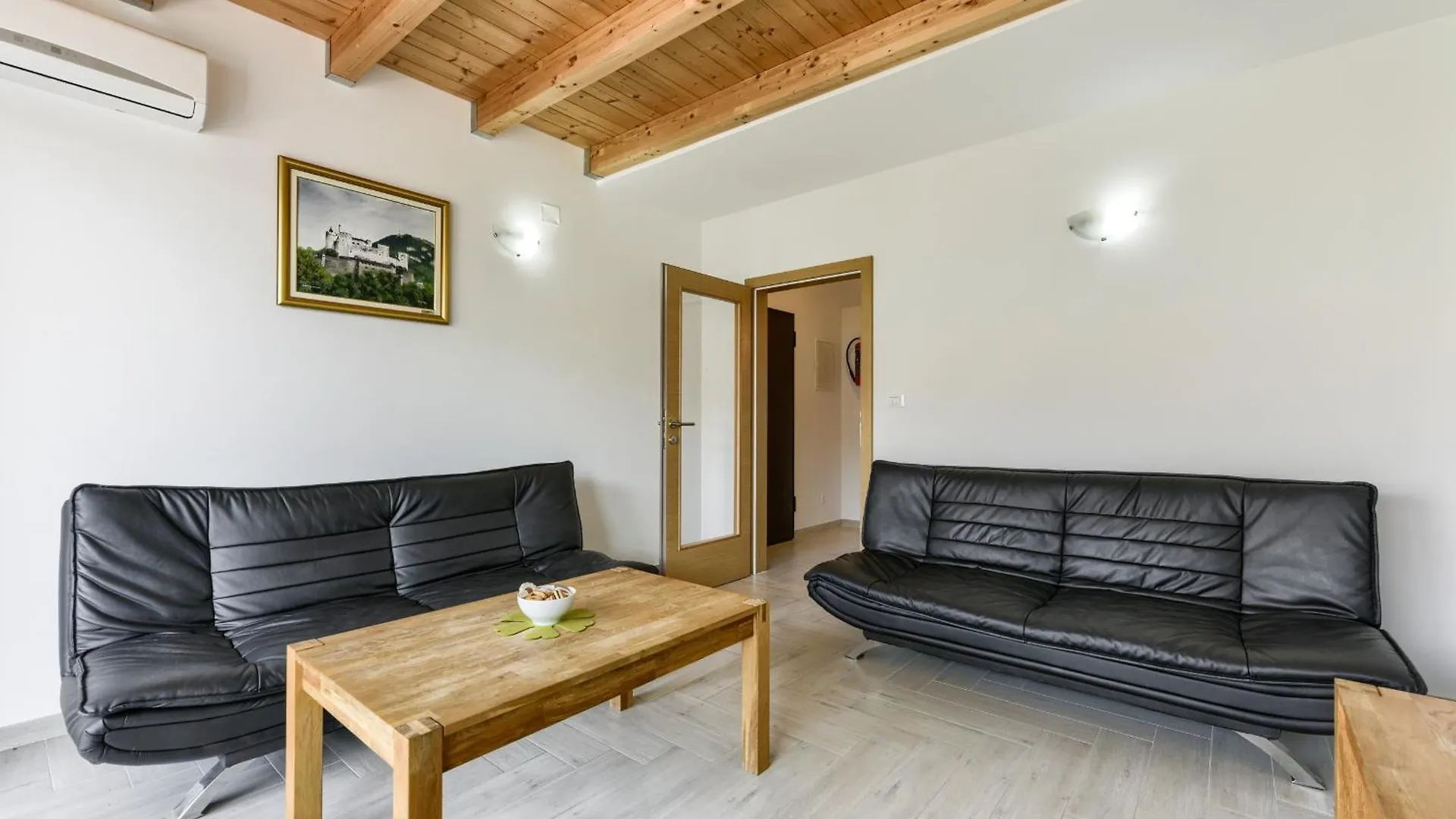 Batimat Apartments Ljubac  Croatia